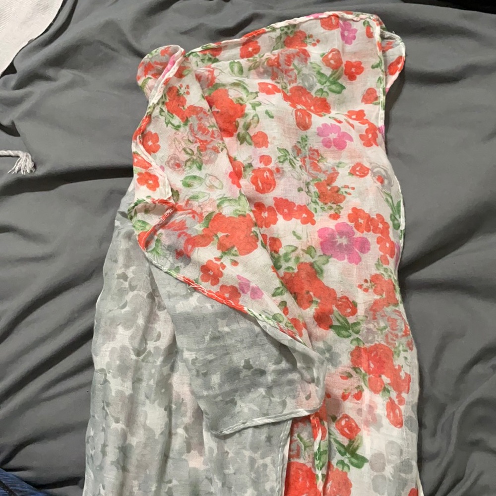 Floral Hoop scarf